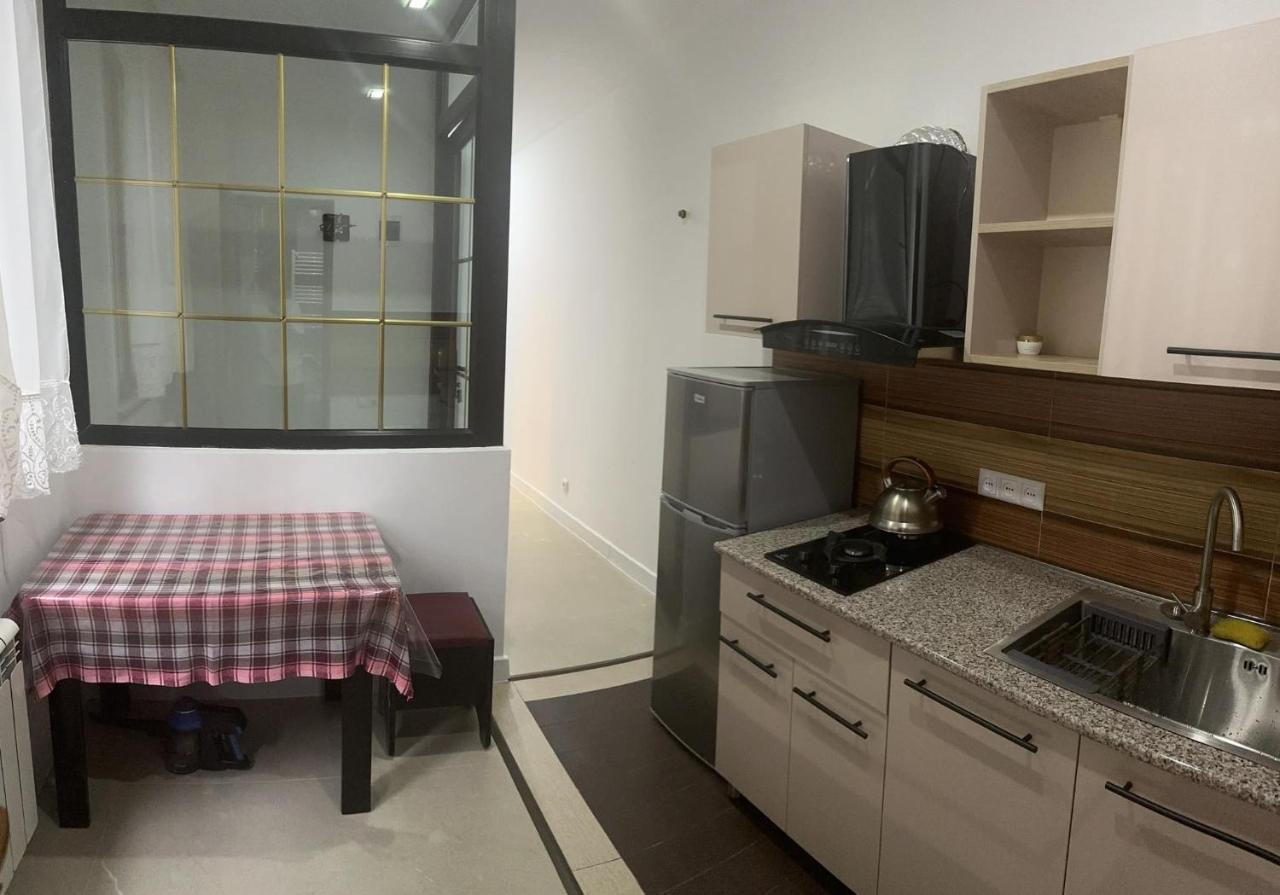 Guest House Nana 보르조미 외부 사진