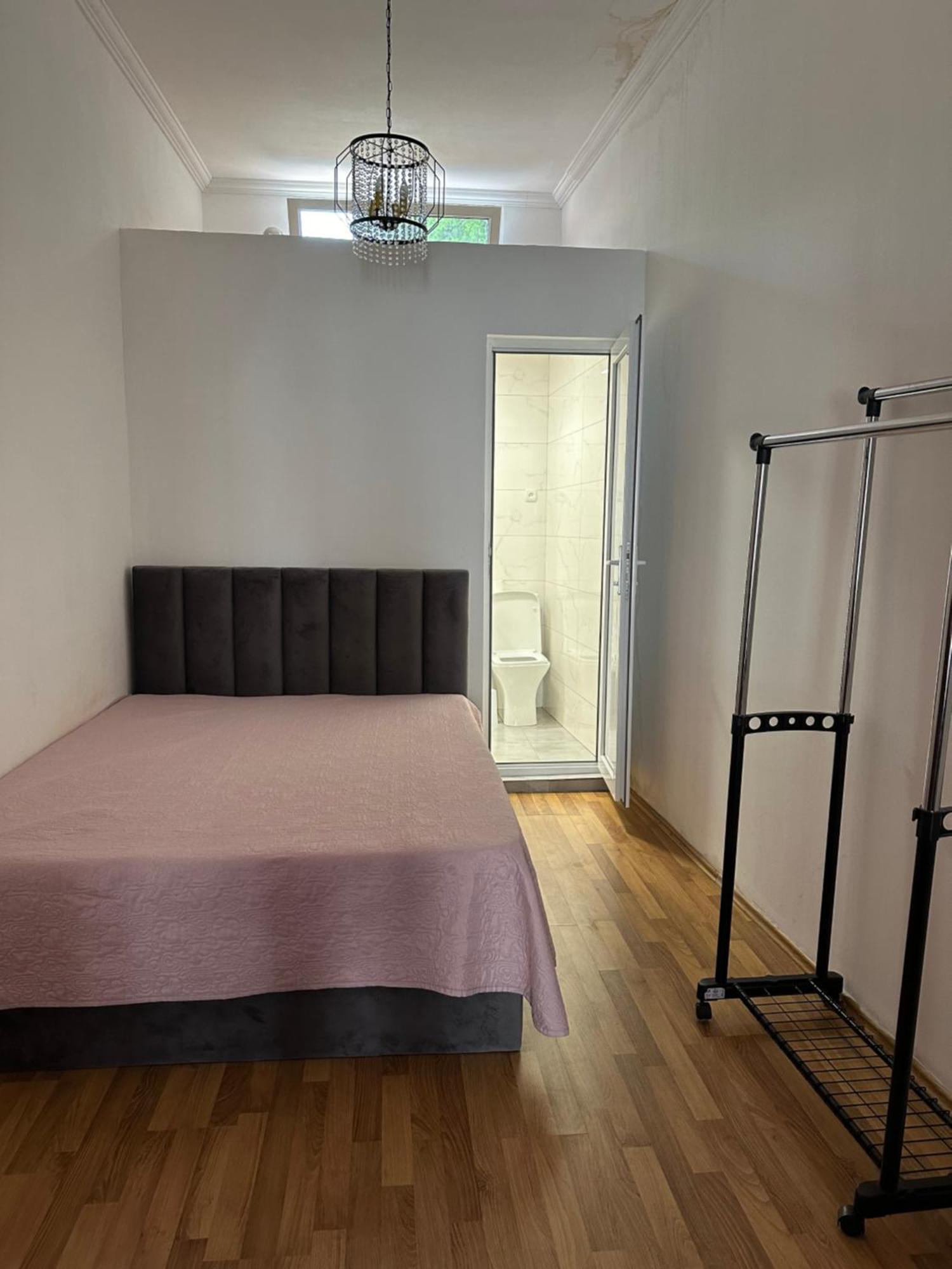 Guest House Nana 보르조미 외부 사진
