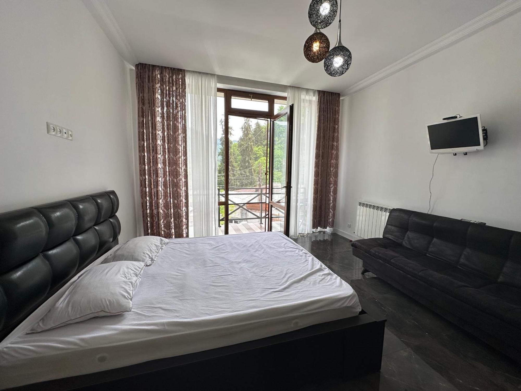 Guest House Nana 보르조미 외부 사진